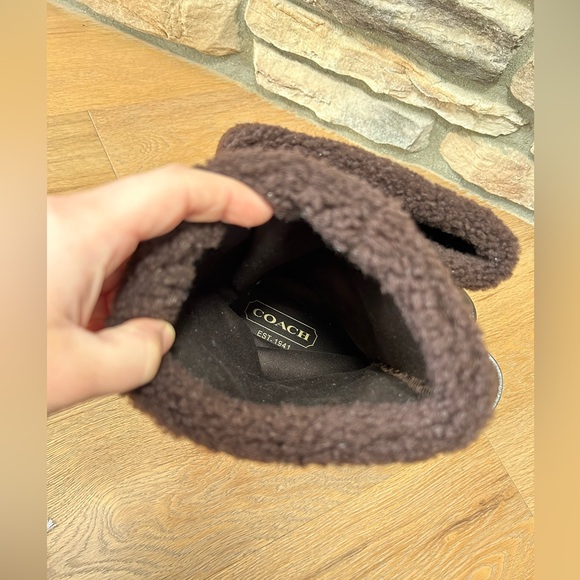 Women’s Coach fashion boots - Picture 5 of 8